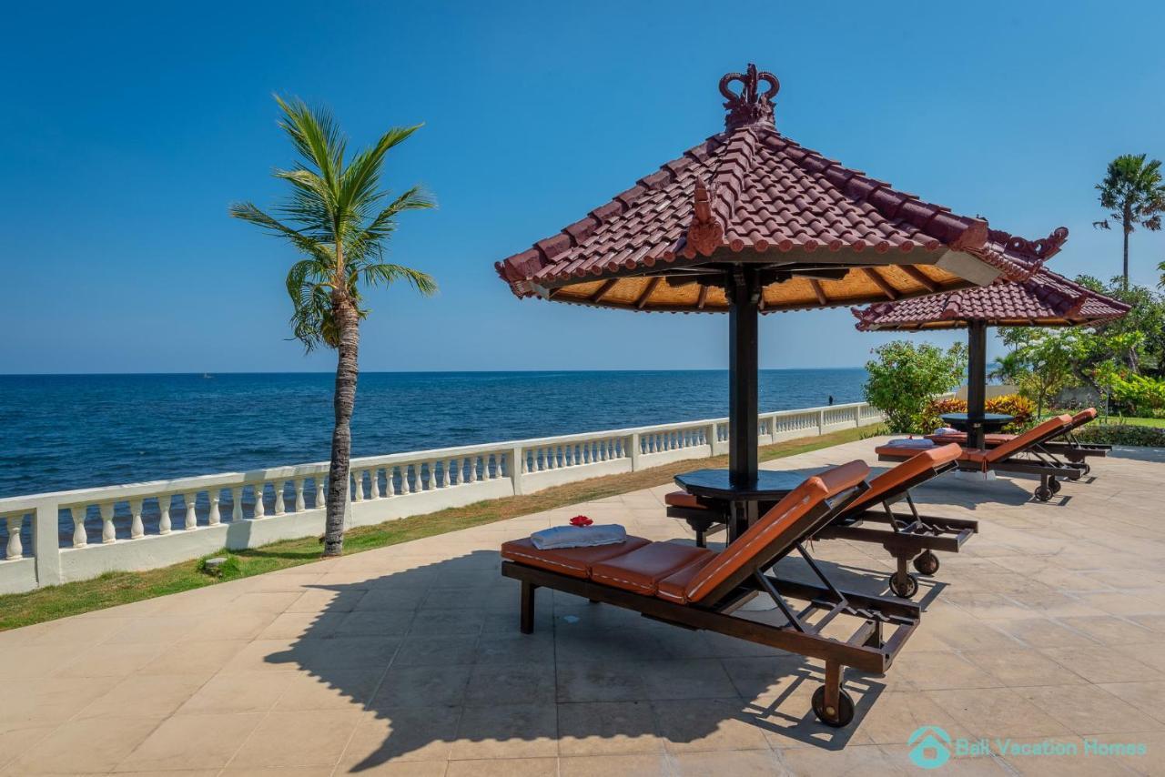 Villa Namaste - Beachfront At Lovina 10P, Pool, Bbq Banjar  ภายนอก รูปภาพ