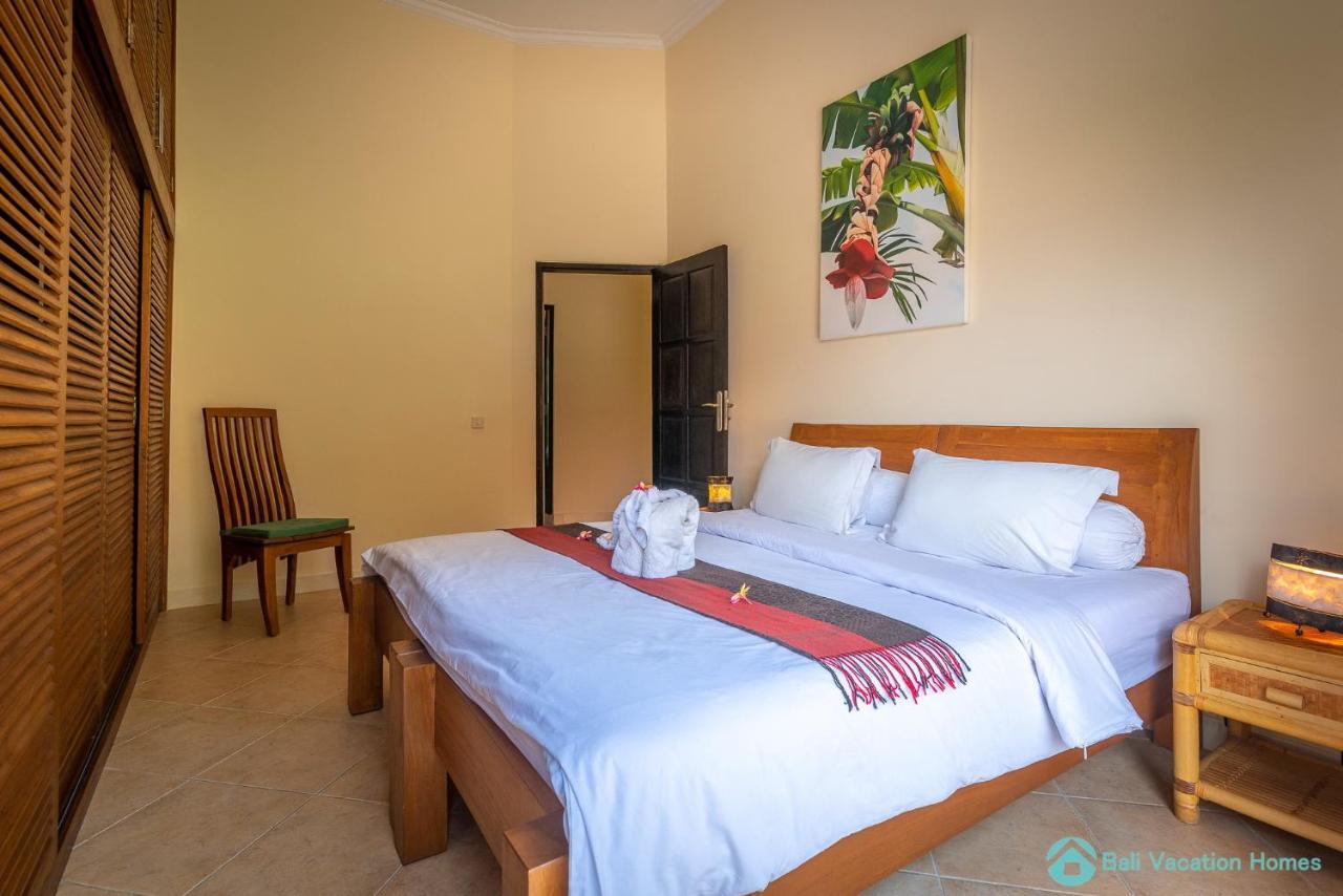 Villa Namaste - Beachfront At Lovina 10P, Pool, Bbq Banjar  ภายนอก รูปภาพ